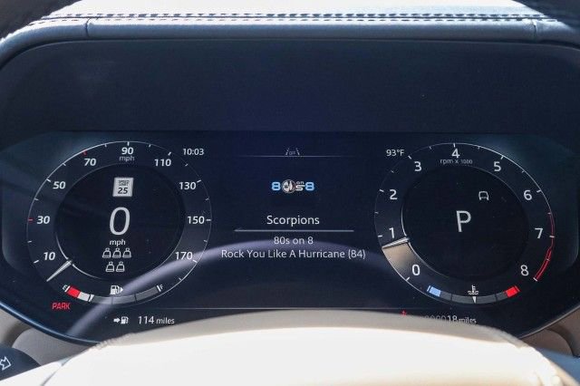 New 2025 Land Rover Range Rover Long Wheelbase SE image 22
