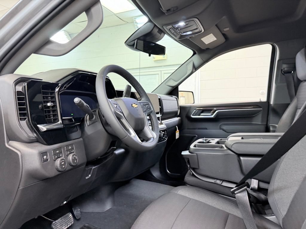 New 2026 Chevrolet Silverado 1500 LT AWD/4WD image 15