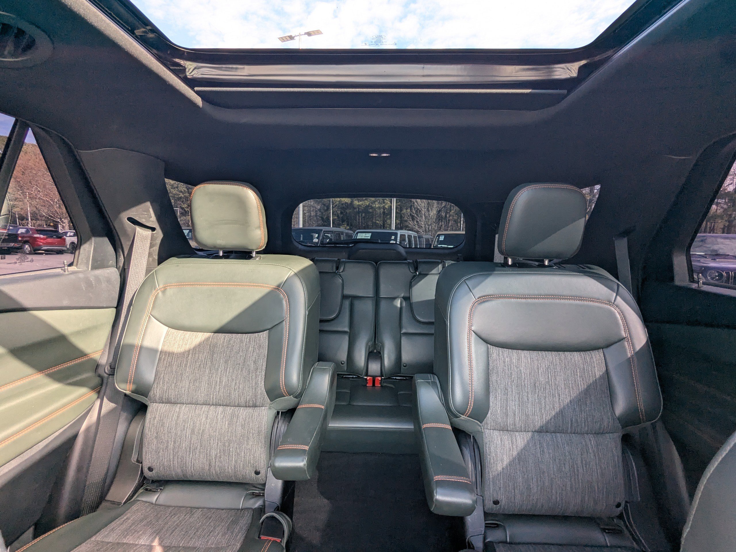 Used 2022 Ford Explorer Timberline image 10