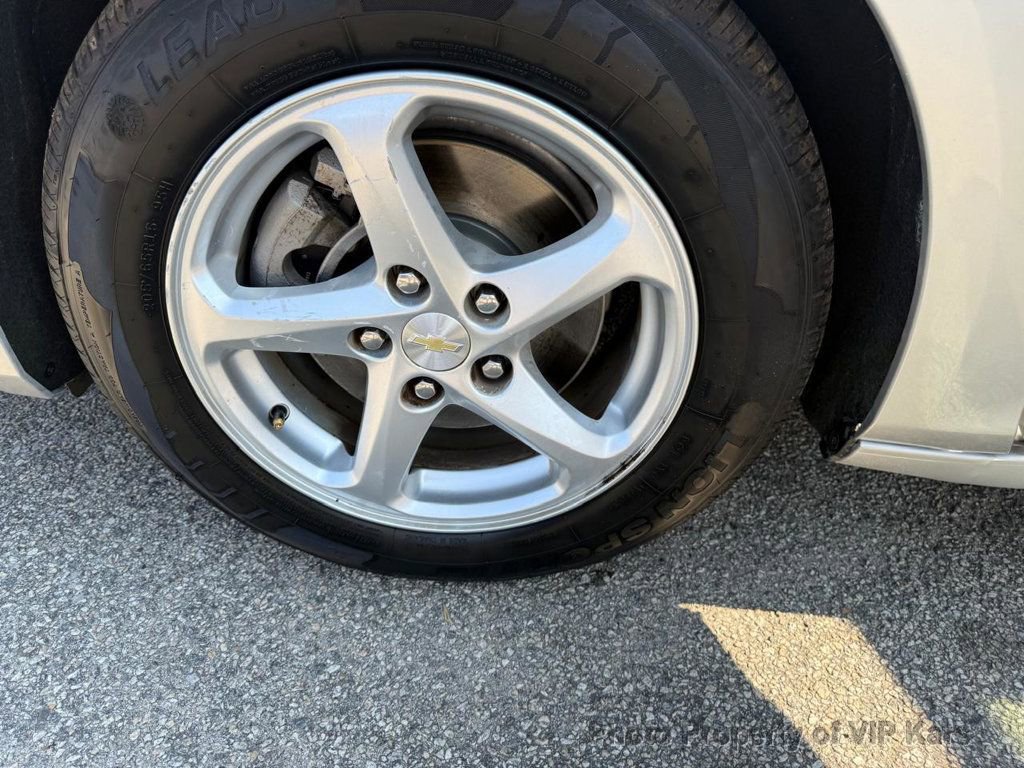 Used 2018 Chevrolet Malibu LS image 16