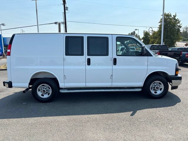 Used 2025 GMC Savana 2500 w/ Driver Convenience Package RWD image 6