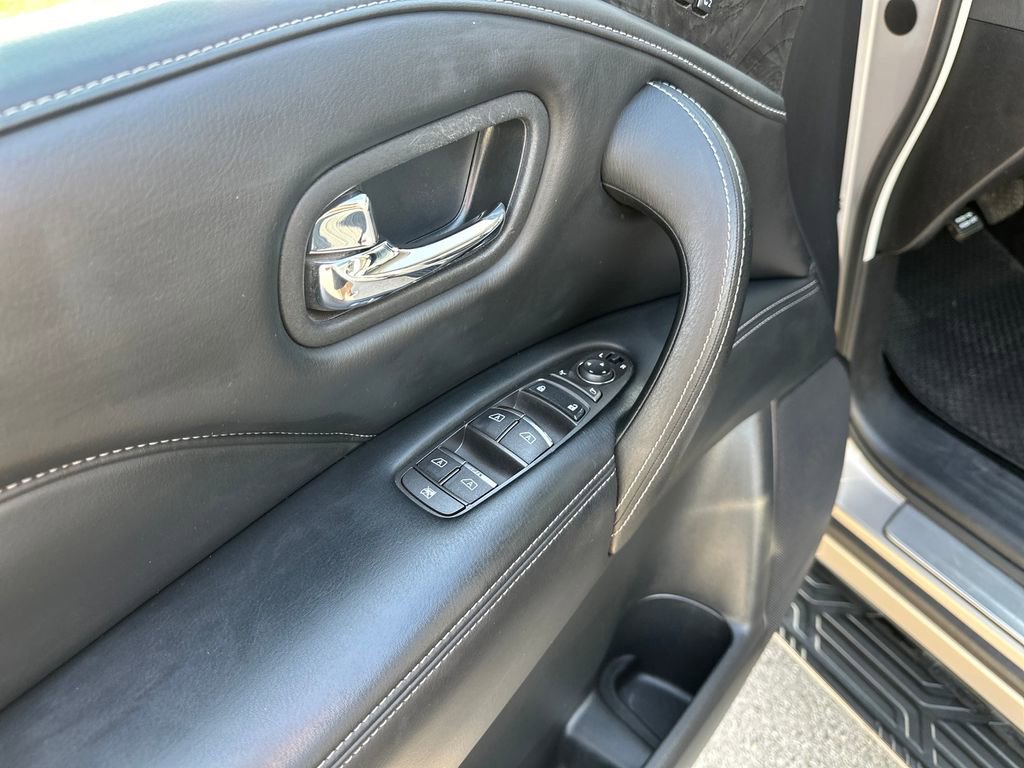Used 2022 INFINITI QX80 Luxe w/ Cargo Package RWD image 17