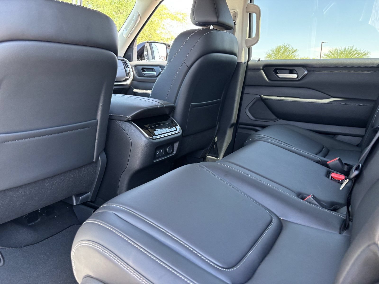 New 2026 Nissan Armada SV AWD/4WD image 18
