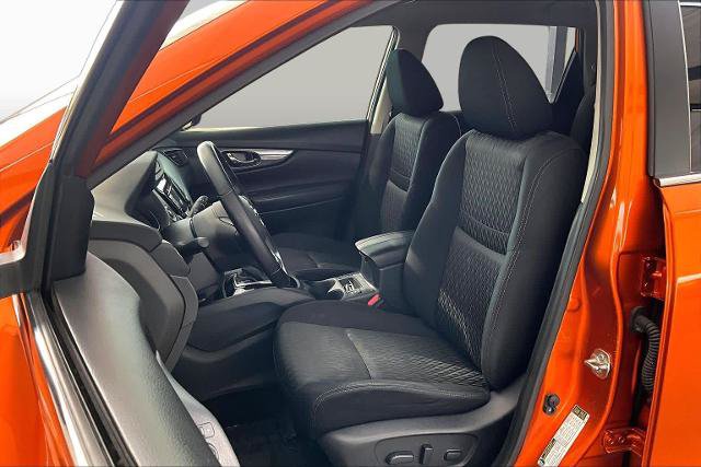 Certified 2020 Nissan Rogue SV FWD image 8