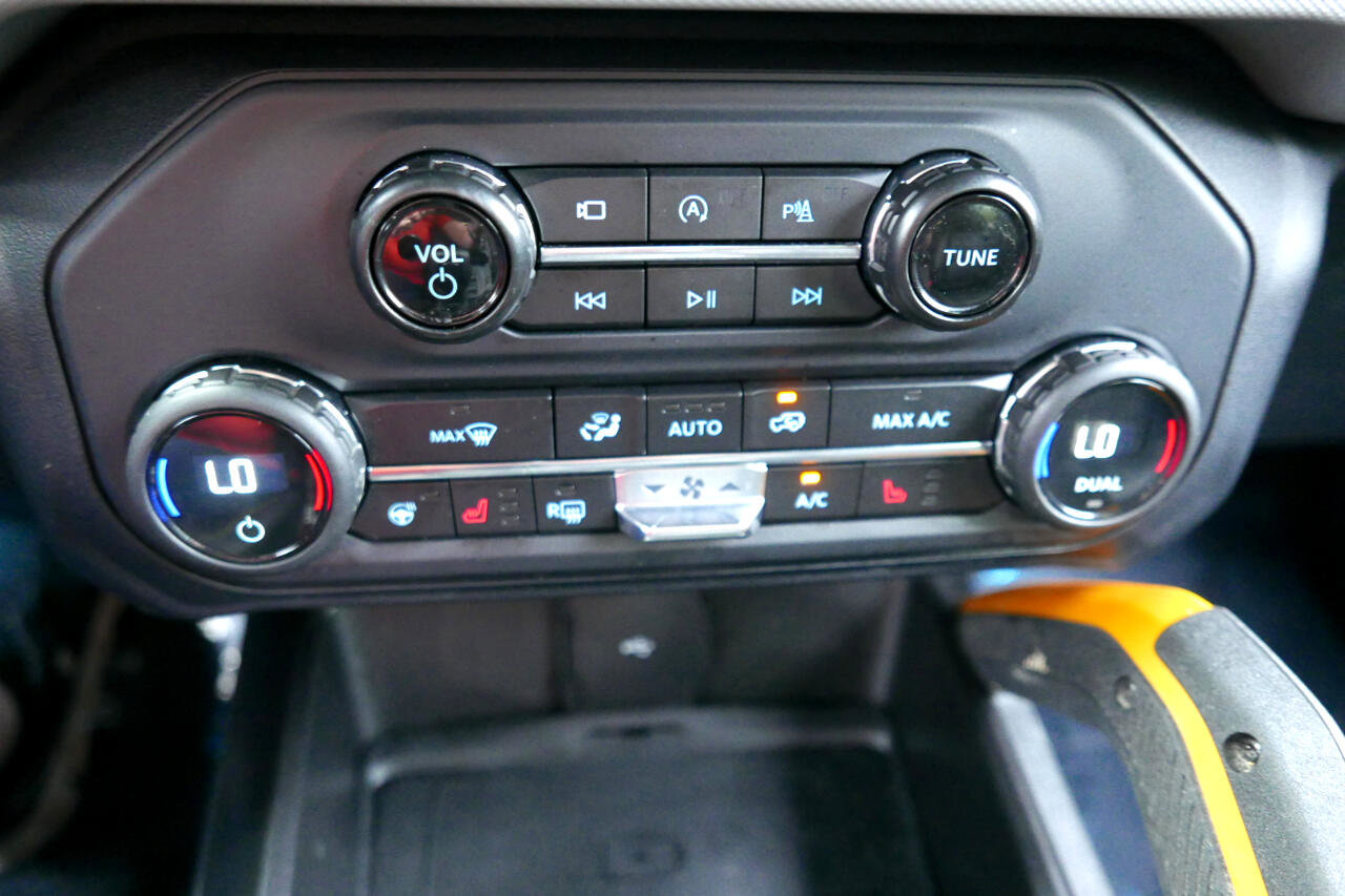 Used 2021 Ford Bronco Badlands image 25