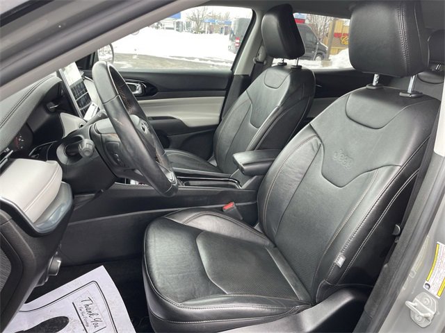 Used 2022 Jeep Compass Limited image 11