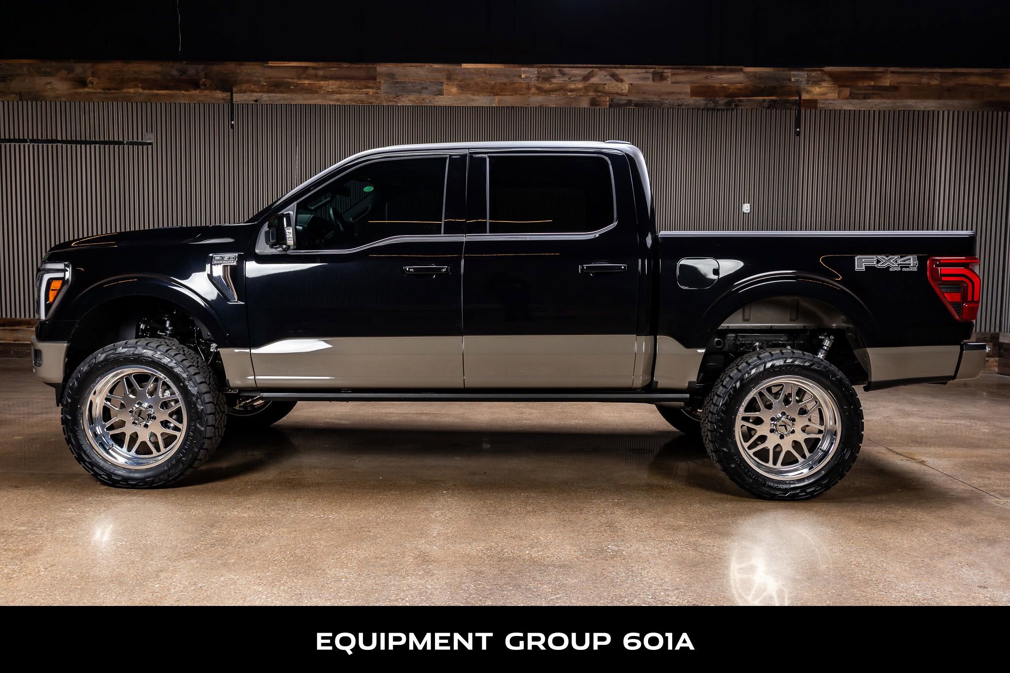 Used 2025 Ford F150 King Ranch w/ FX4 Off-Road Package image 6