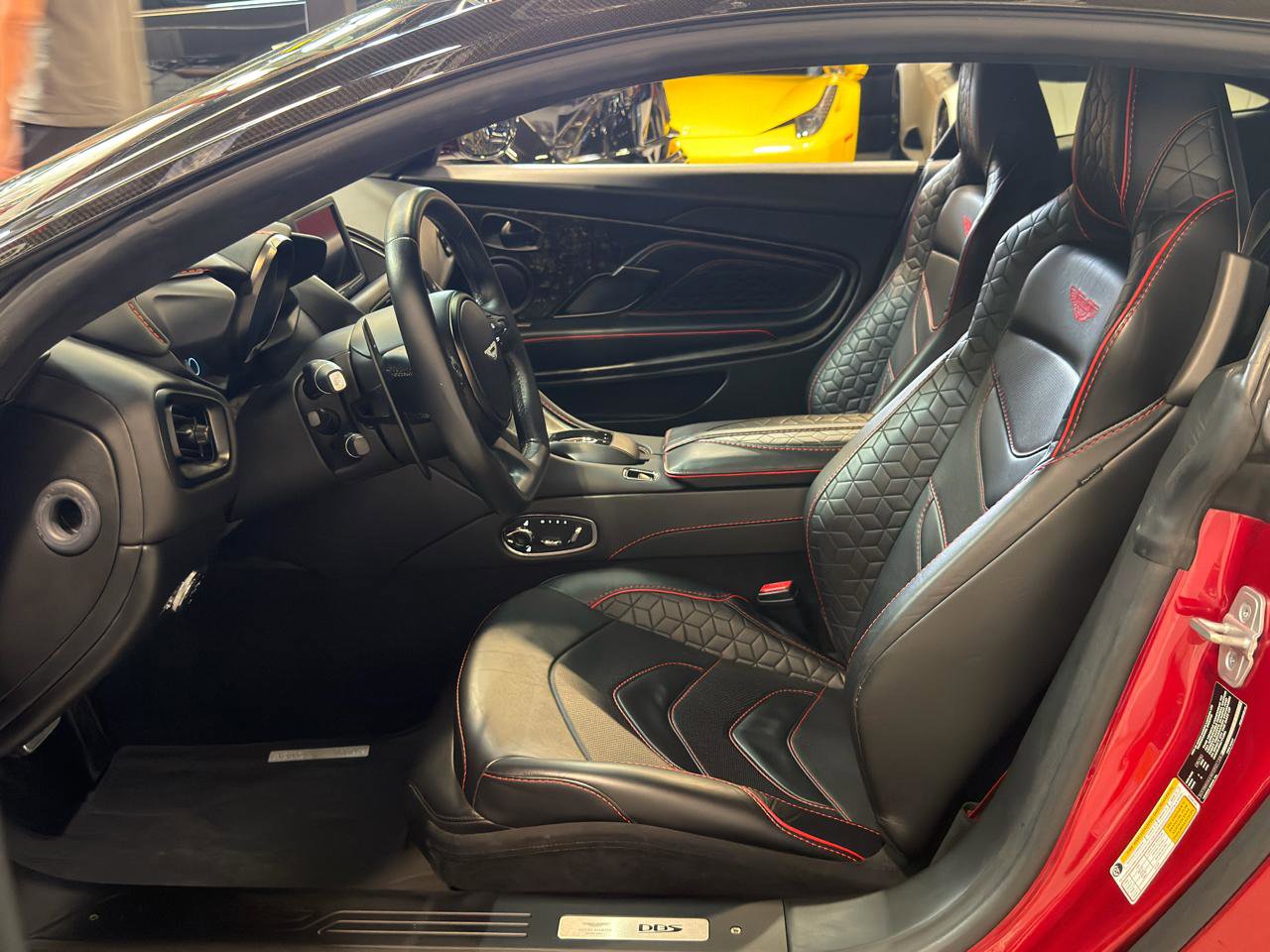 Used 2019 Aston Martin DBS Superleggera RWD image 24