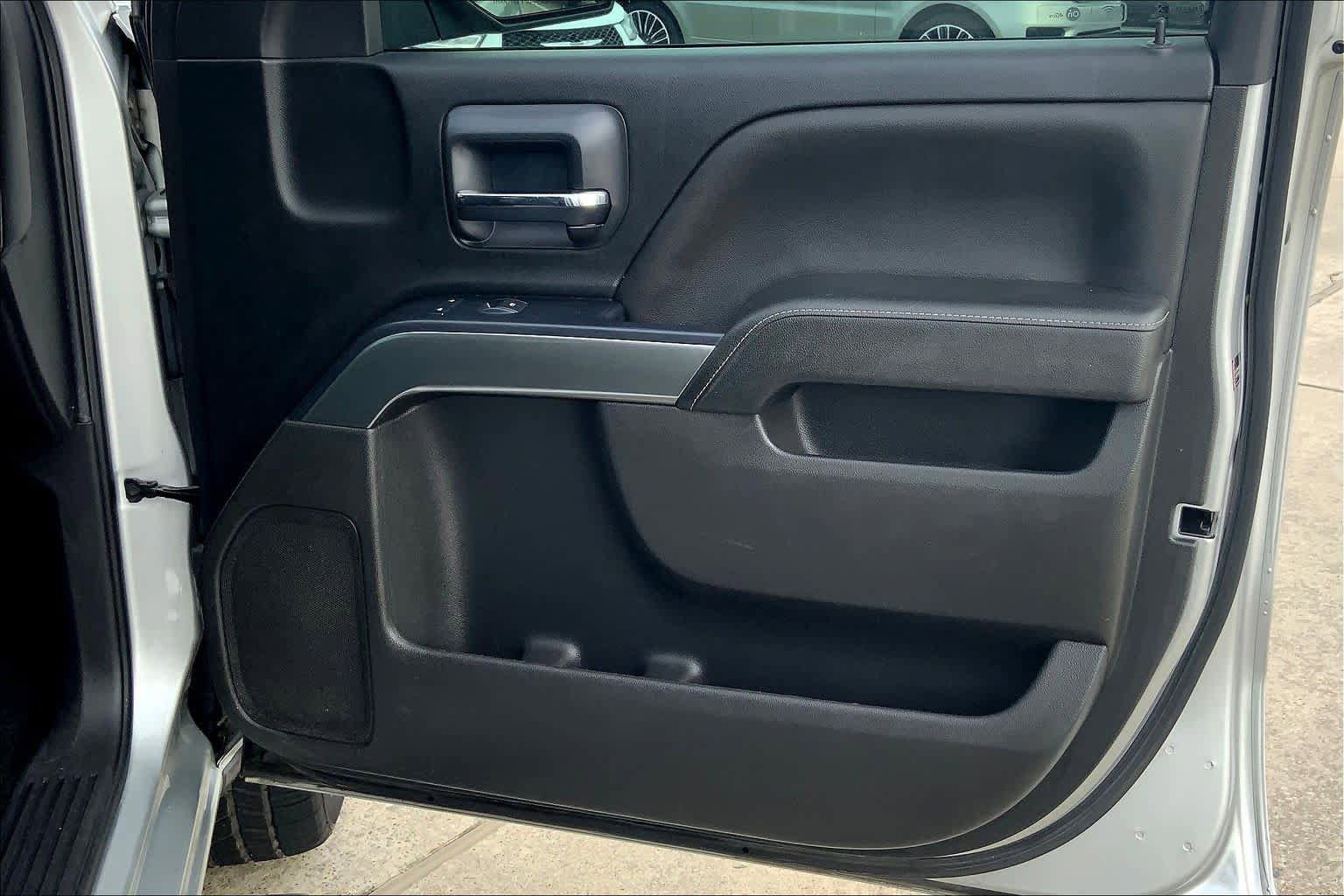 Used 2018 Chevrolet Silverado 1500 LT w/ Texas Edition RWD image 22