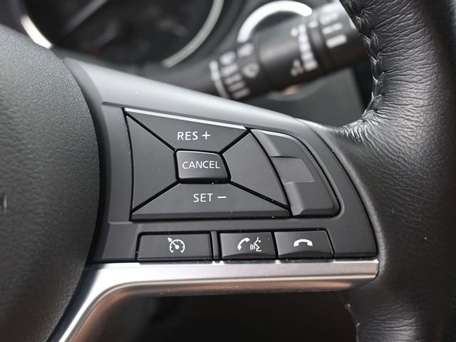 Used 2017 Nissan Rogue Sport SL FWD image 16