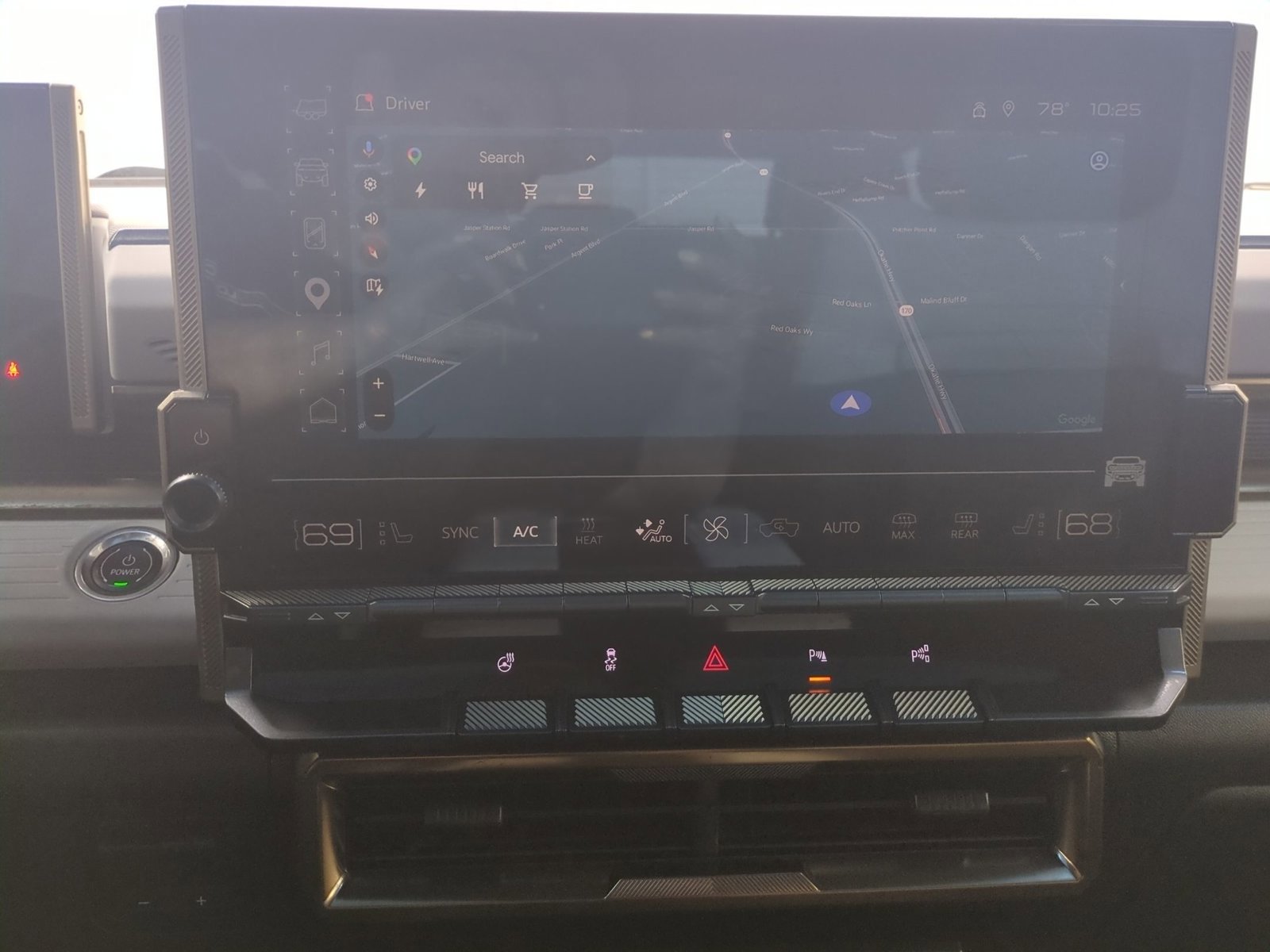 Used 2024 GMC Hummer EV 2X w/ LPO, Illumination Package image 16