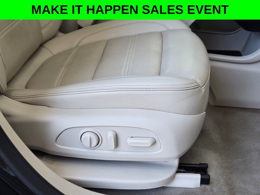 Used 2023 GMC Acadia Denali FWD image 31
