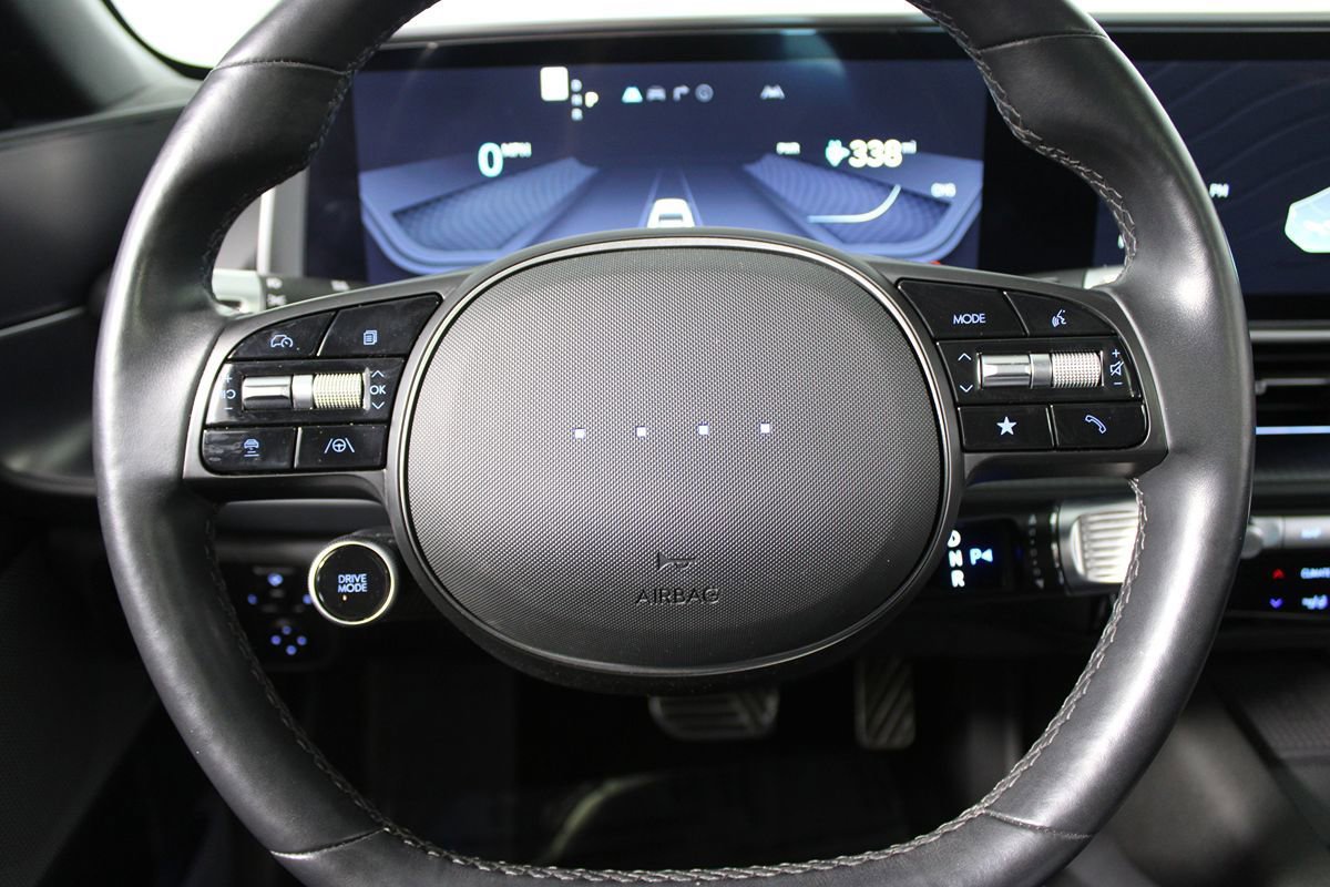 Used 2024 Hyundai Ioniq 6 Limited RWD image 12