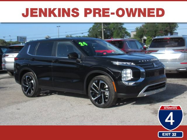 Used 2024 Mitsubishi Outlander SE
