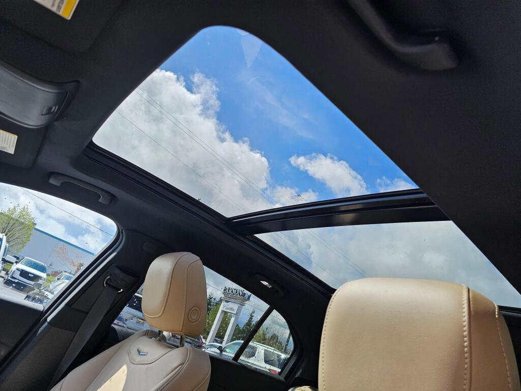 Used 2024 Cadillac XT4 Premium Luxury image 26