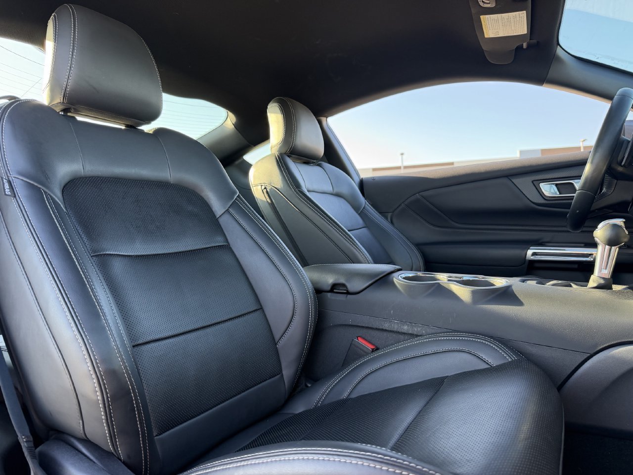 Used 2025 Ford Mustang GT Premium RWD image 26
