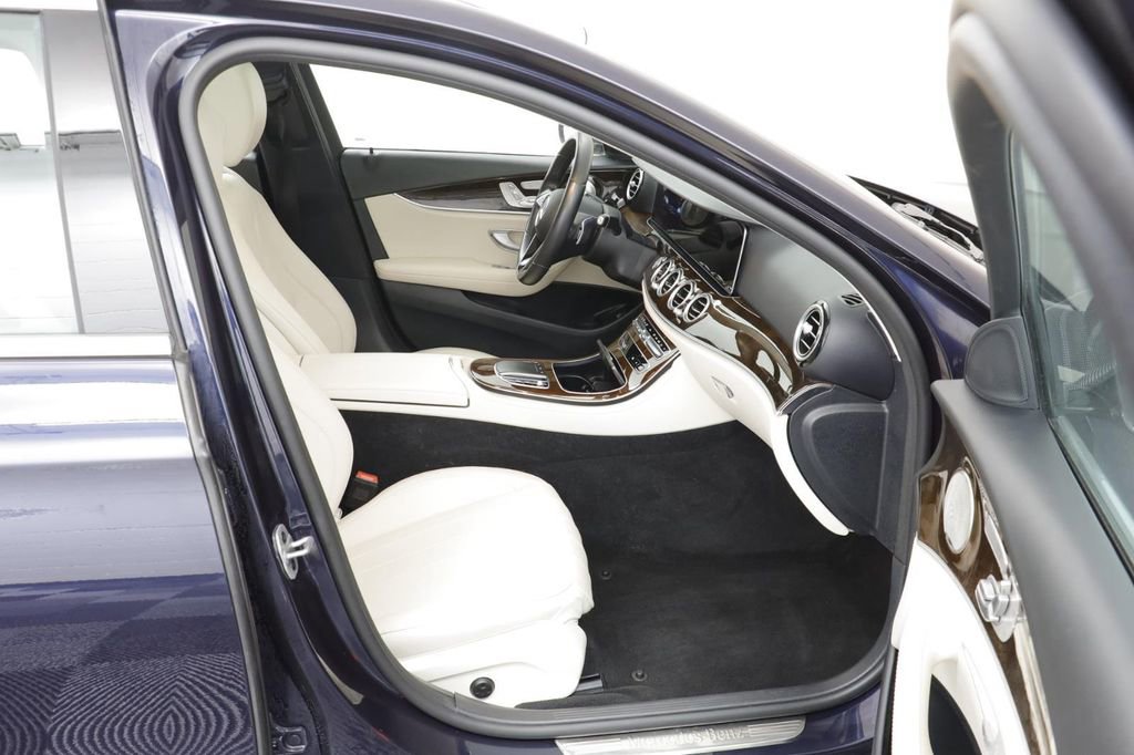 Used 2022 Mercedes-Benz E 450 4MATIC All-Terrain Wagon image 21