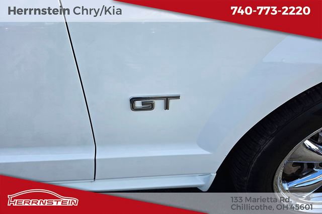 Used 2006 Ford Mustang GT Premium RWD image 10