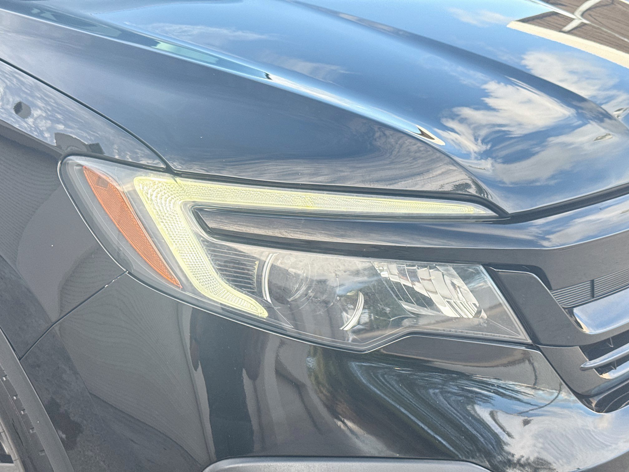 Certified 2022 Honda Pilot Sport image 34