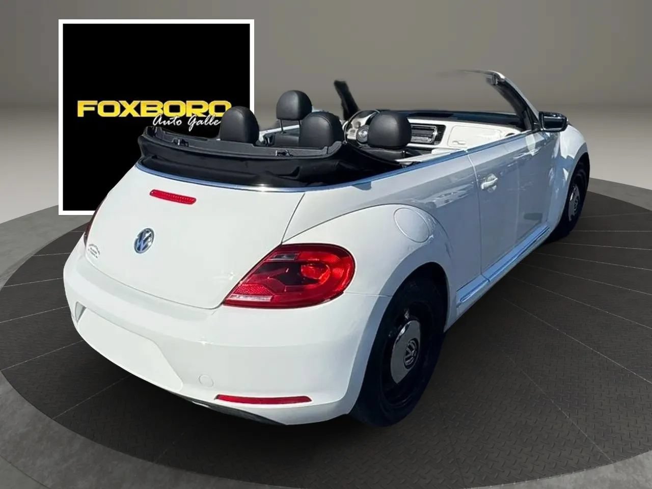 Used 2014 Volkswagen Beetle 2.5 FWD image 18