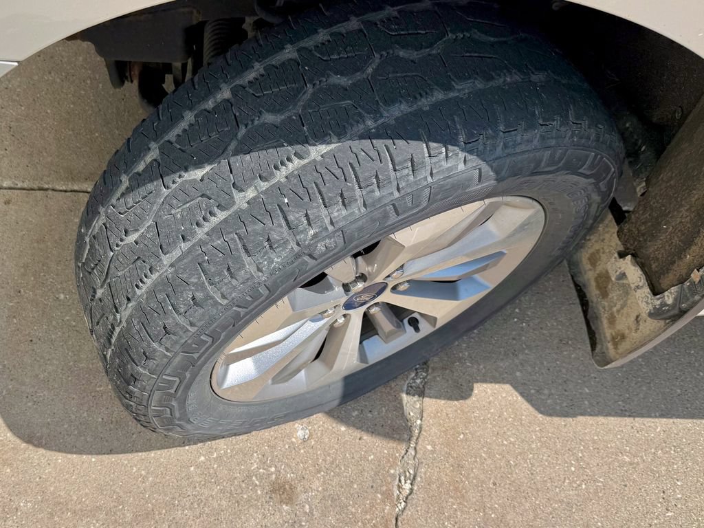 Used 2018 Ford F150 XL w/ Equipment Group 101A Mid AWD/4WD image 28