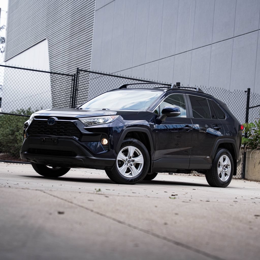 Used 2019 Toyota RAV4 XLE w/ Convenience Package