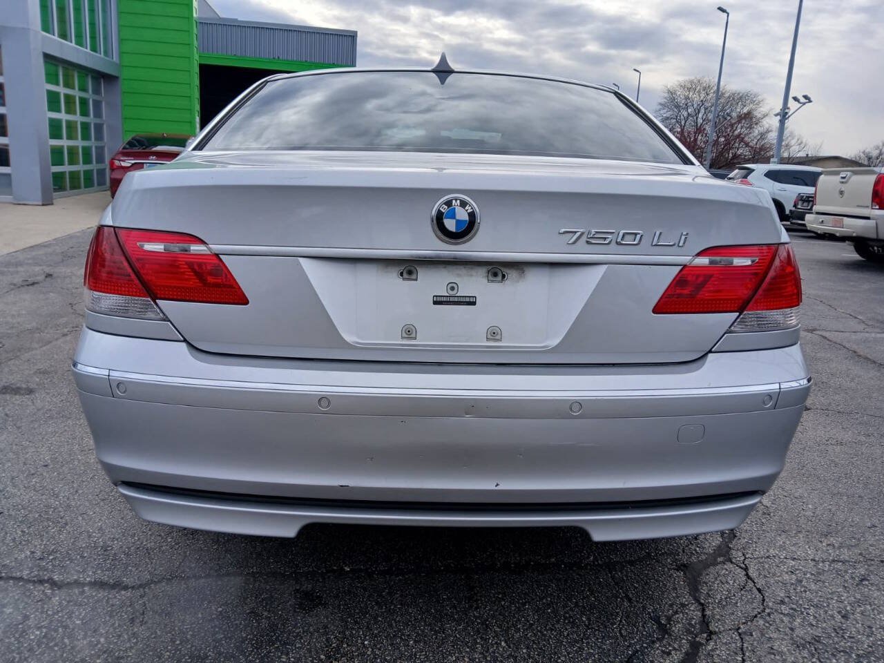 Used 2007 BMW 750Li RWD image 6