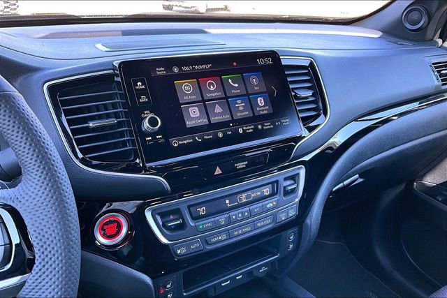 New 2026 Honda Ridgeline Black Edition image 17