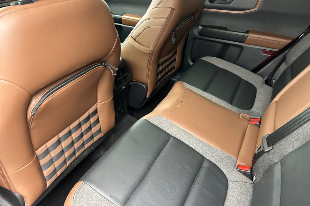 Used 2023 Ford Bronco Sport Outer Banks w/ Tech Package image 9