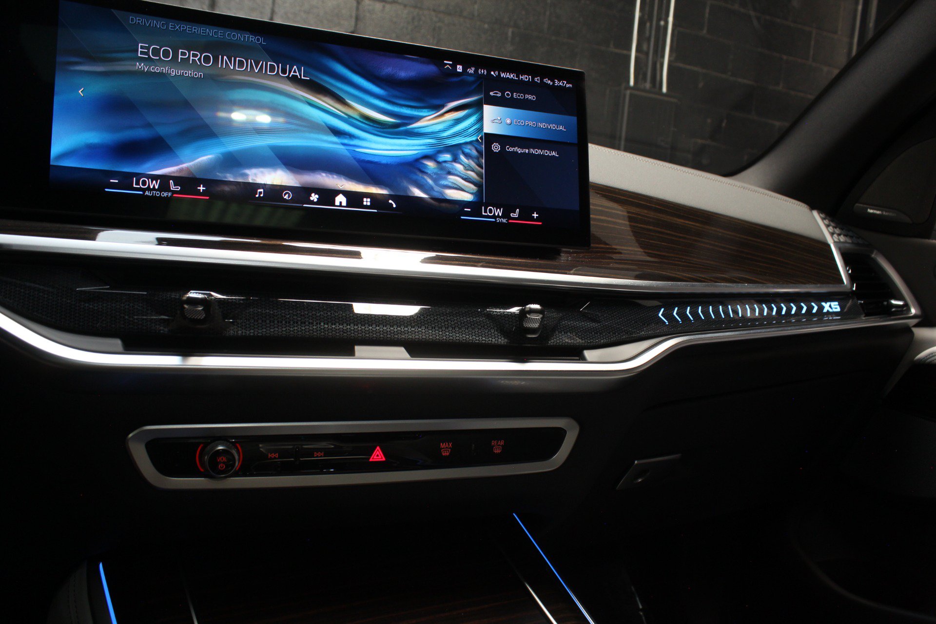Used 2024 BMW X5 sDrive40i w/ Premium Package RWD image 68