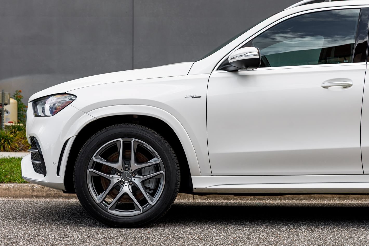 Used 2023 Mercedes-Benz GLE 53 AMG 4MATIC image 25