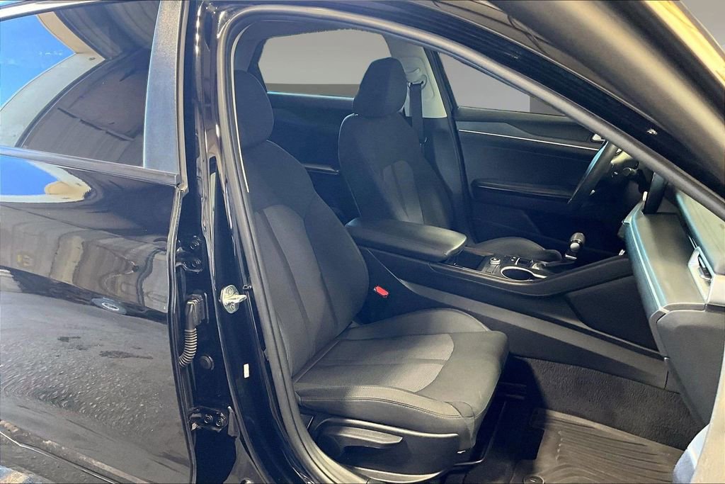 Used 2022 Kia K5 LXS image 7