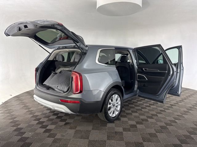 Used 2020 Kia Telluride LX image 16