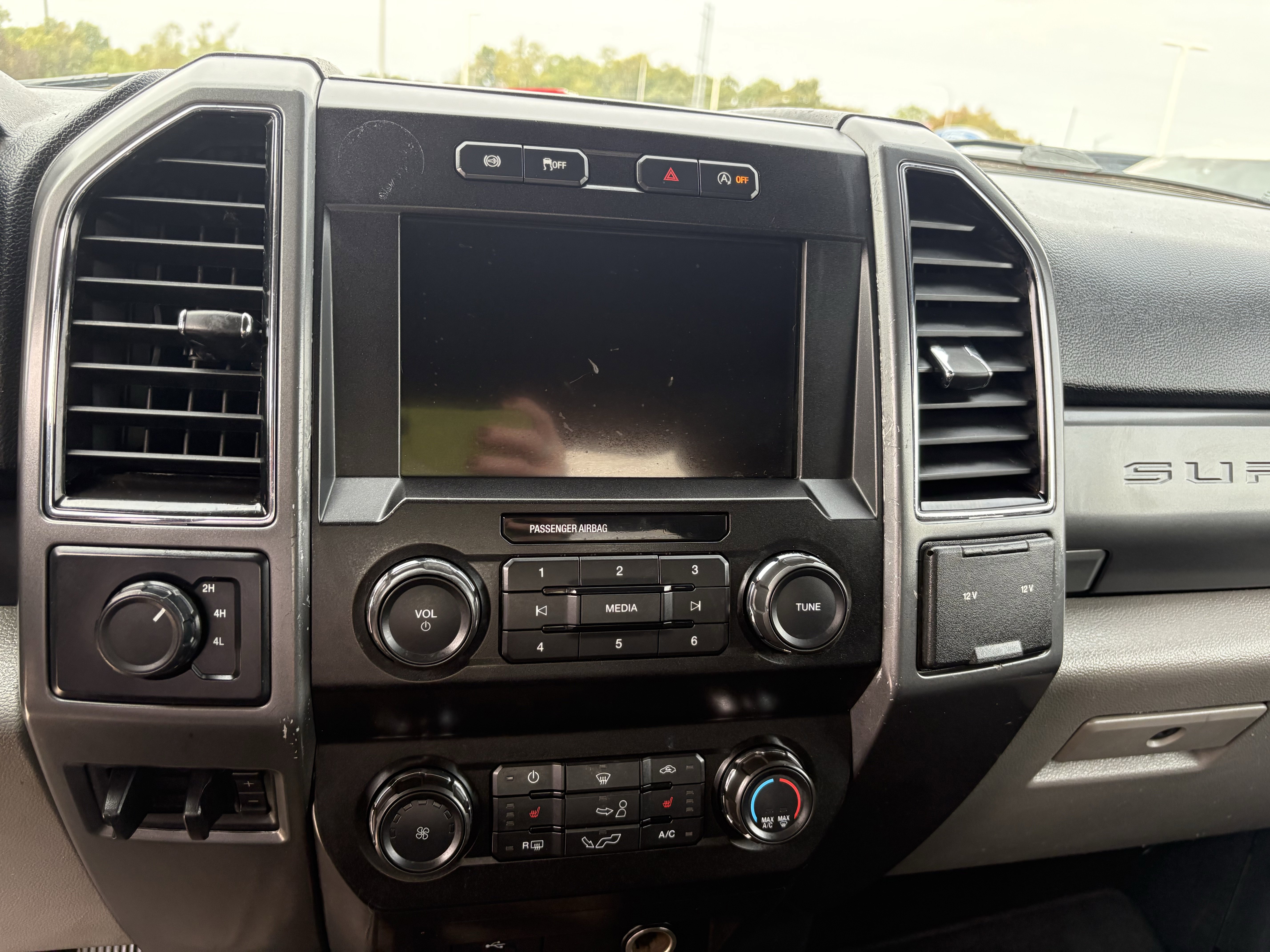 Used 2019 Ford F250 XLT image 10