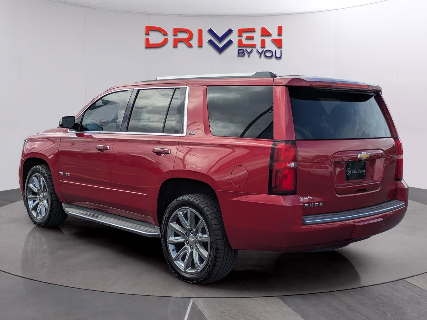 Used 2015 Chevrolet Tahoe LTZ RWD image 3