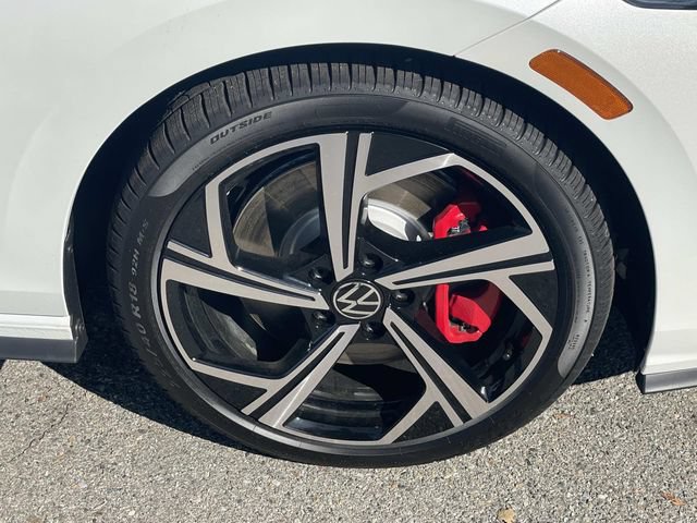 New 2026 Volkswagen GTI SE FWD image 6