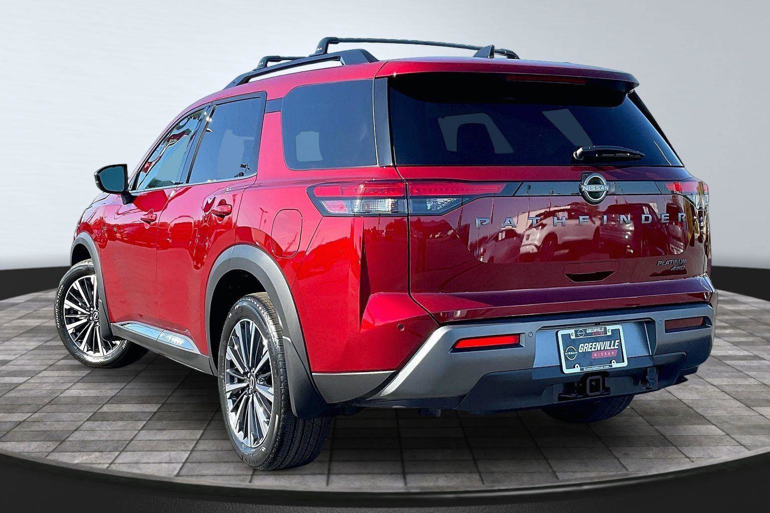 New 2026 Nissan Pathfinder Platinum image 4
