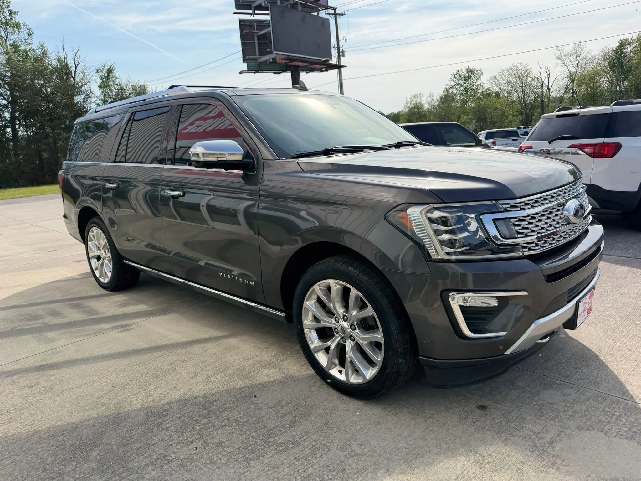 Used 2018 Ford Expedition Max Platinum image 6