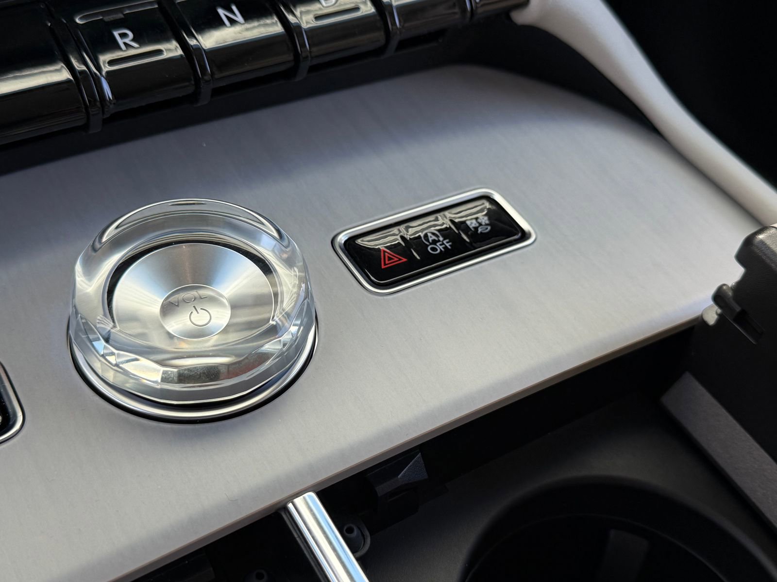 New 2026 Lincoln Navigator Reserve w/ Jet Appearance Package image 28