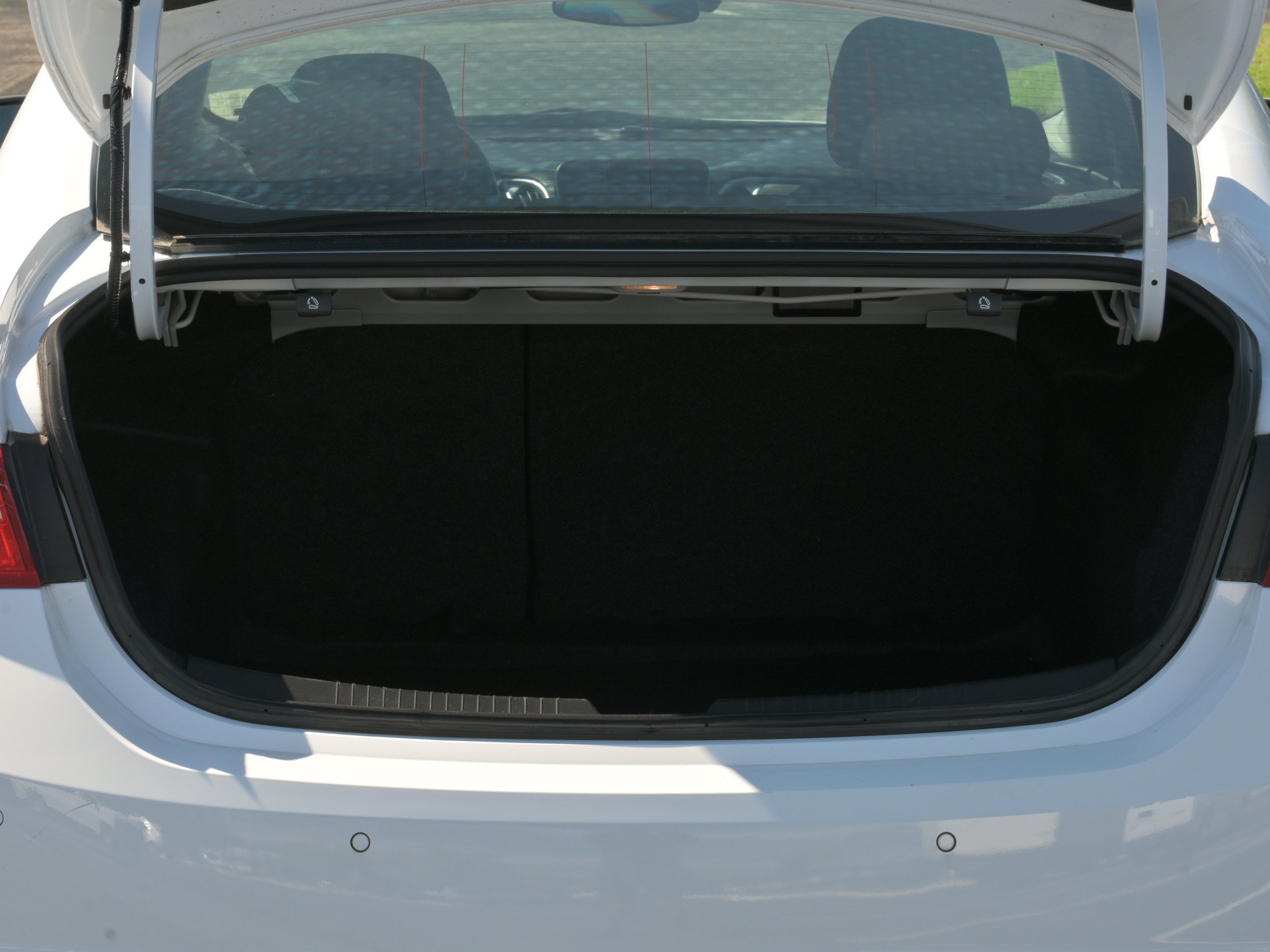 Used 2025 Chevrolet Malibu LT FWD image 31