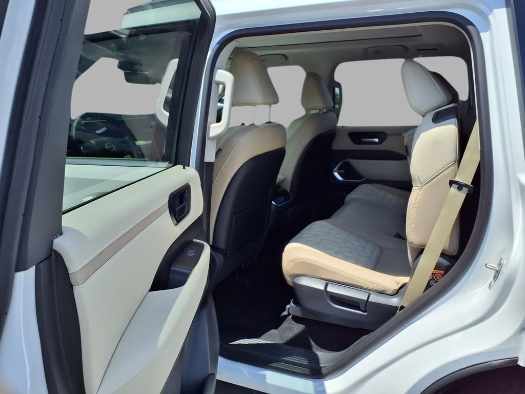 New 2026 Nissan Armada Platinum AWD/4WD image 23