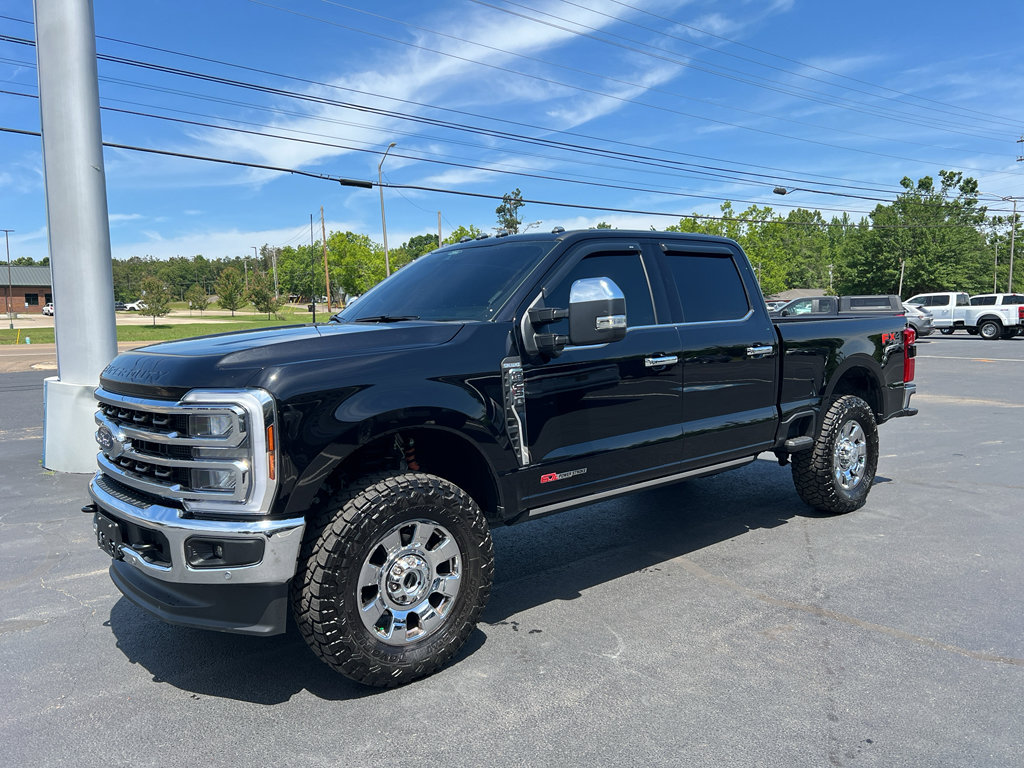 Used 2025 Ford F250 King Ranch w/ Chrome Package AWD/4WD image 2