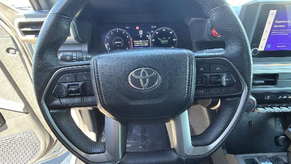 Used 2024 Toyota Tacoma TRD Off-Road AWD/4WD image 18