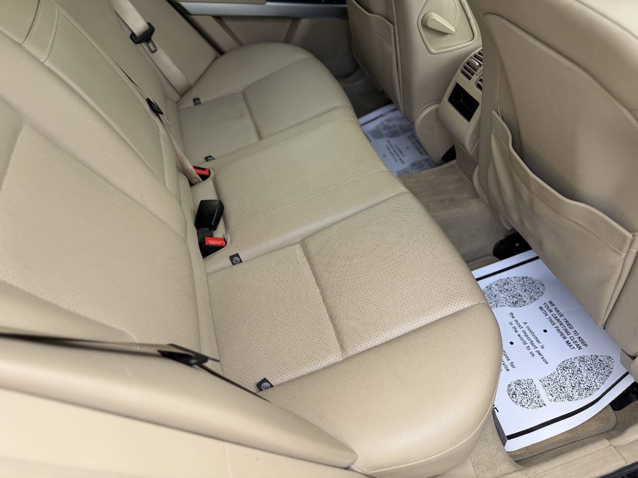 Used 2010 Mercedes-Benz GLK 350 4MATIC image 16