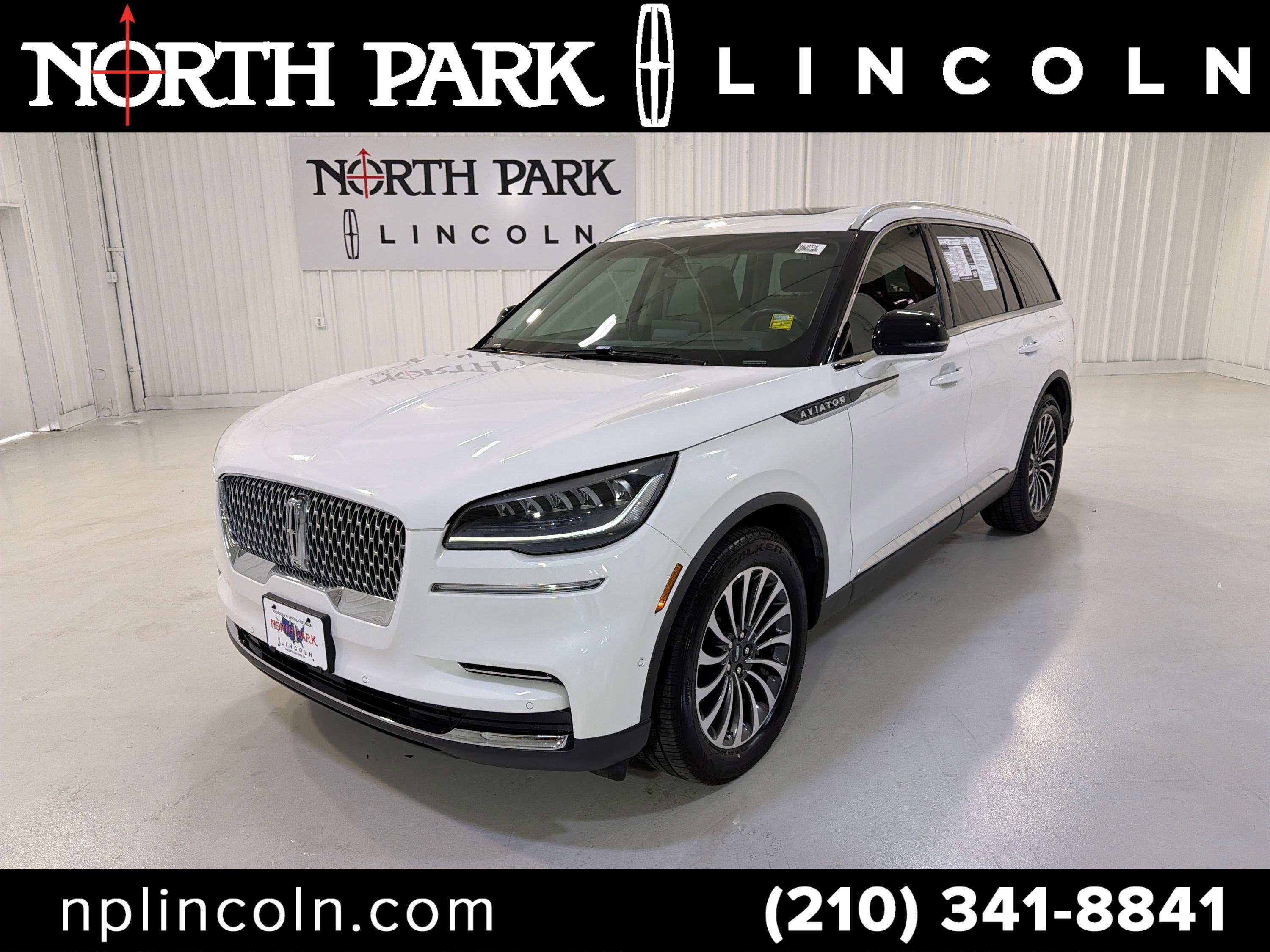 Used 2022 Lincoln Aviator Reserve w/ Equipment Group 201A image 1