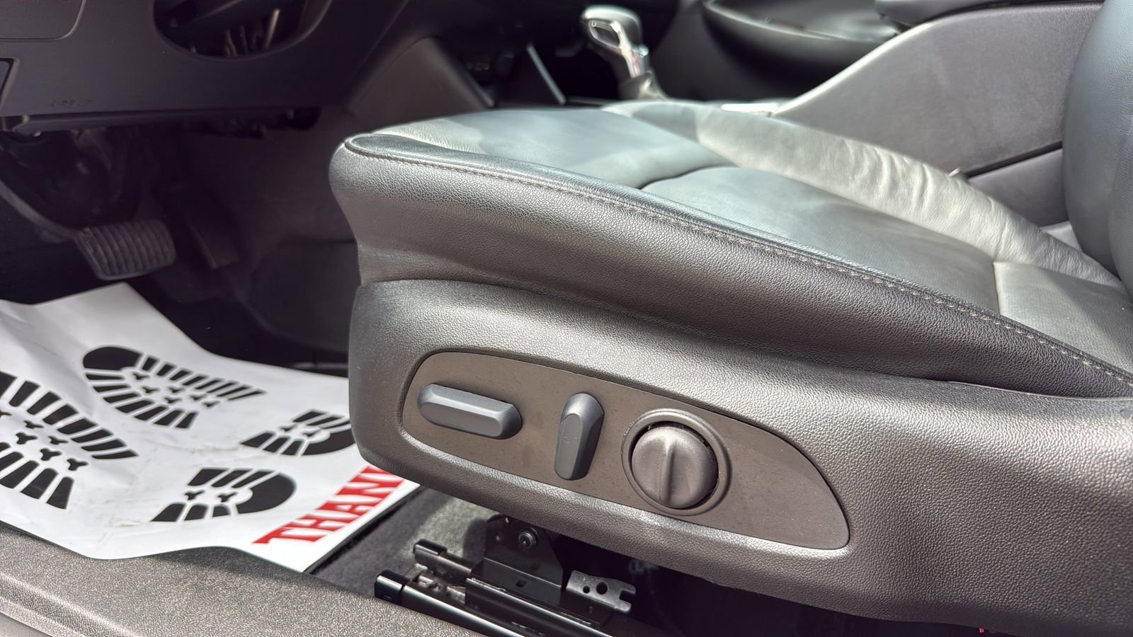 Used 2023 Chevrolet Malibu LT w/ LPO, Floor Liner Package FWD image 10
