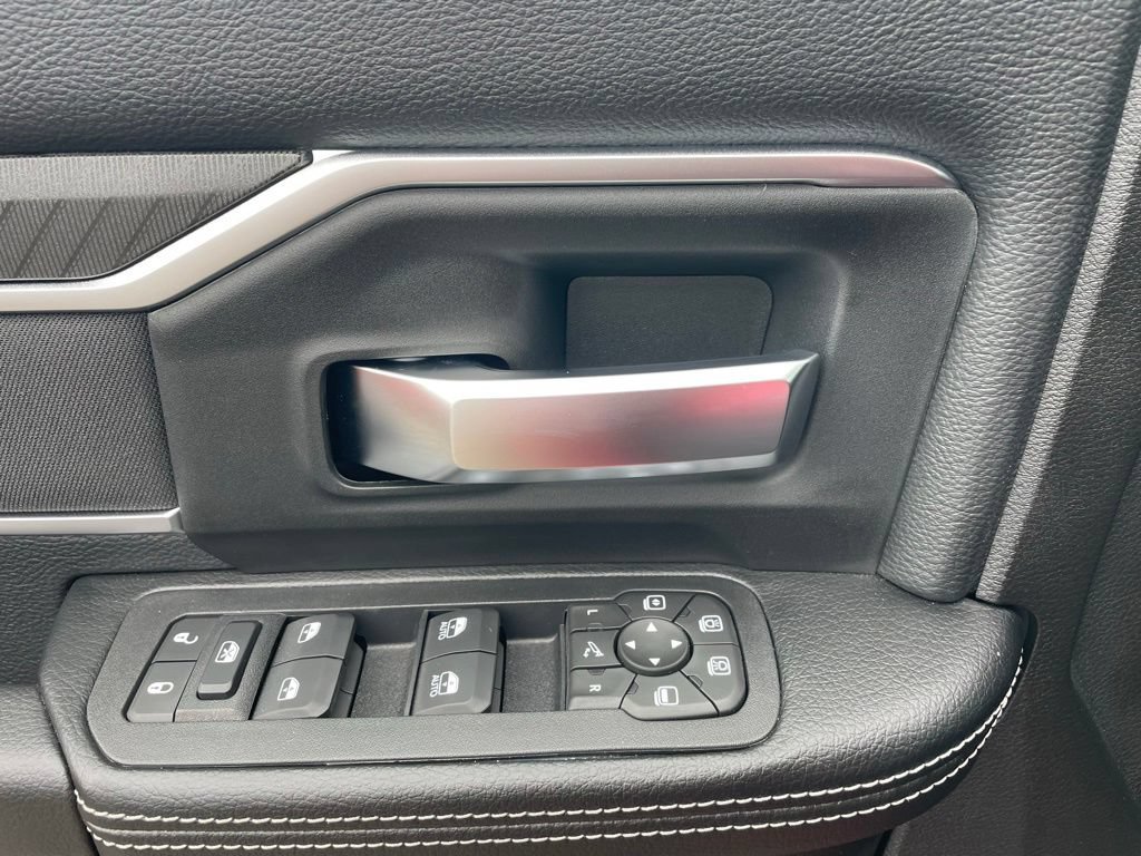 New 2026 RAM 2500 Big Horn AWD/4WD image 28