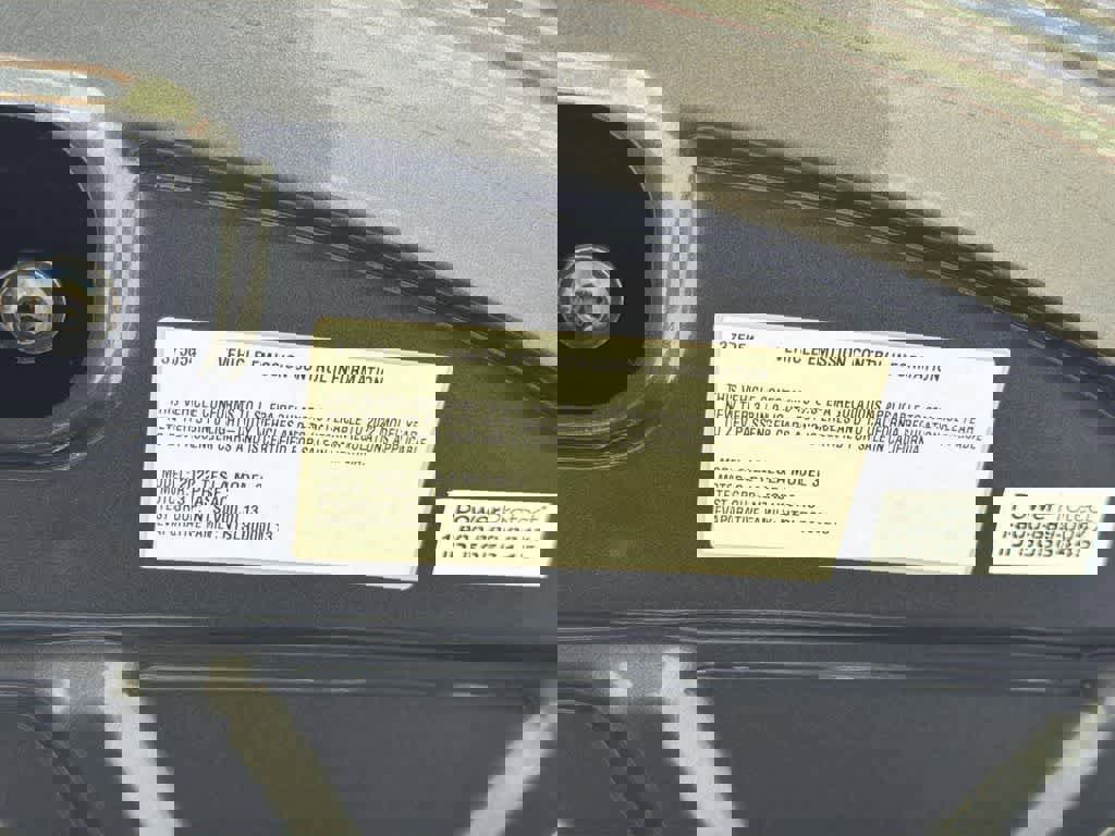 Used 2022 Tesla Model 3 image 9