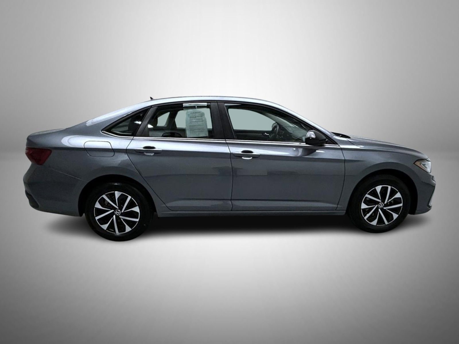 Used 2025 Volkswagen Jetta S image 4