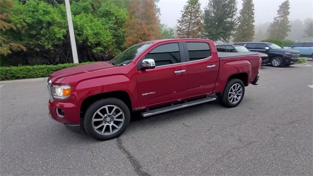 Used 2020 GMC Canyon Denali image 4